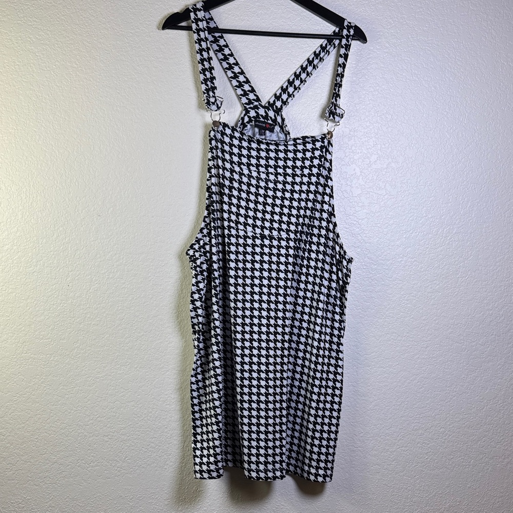 Absolutely ♥️ It Houndstooth Black and White Women's Dress